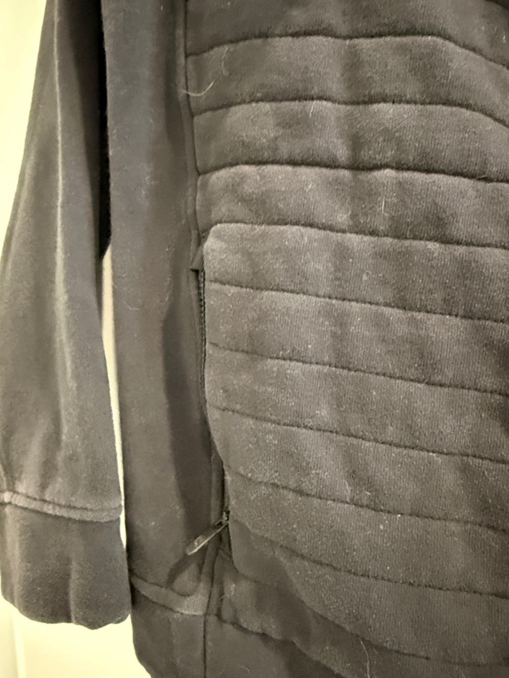 Lululemon black Front Zip Jacket sz 8 - Picture 5 of 7